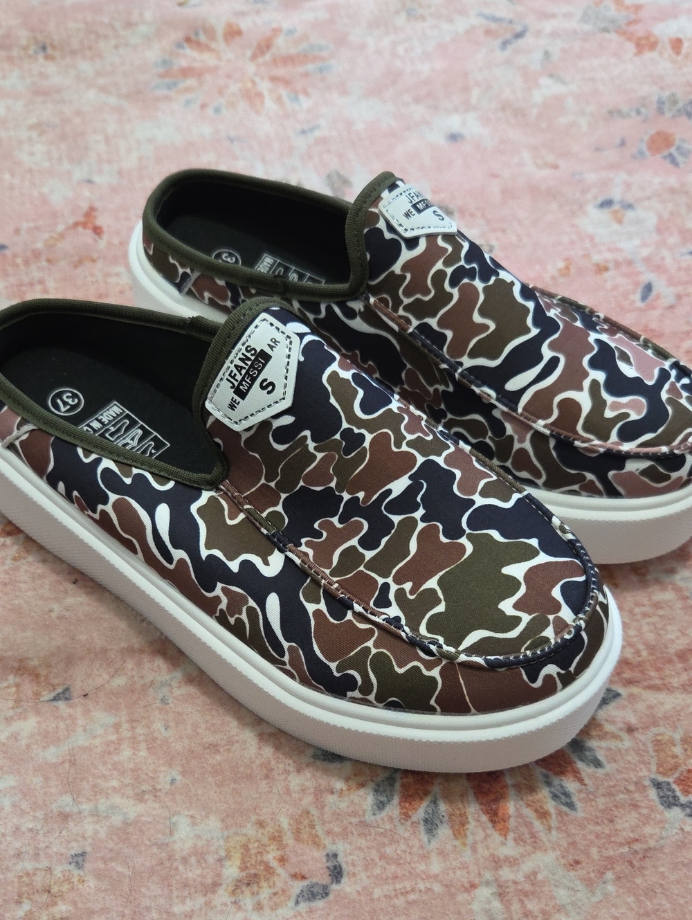 NWT Camouflage Slip-On Sneakers in Brown/Olive